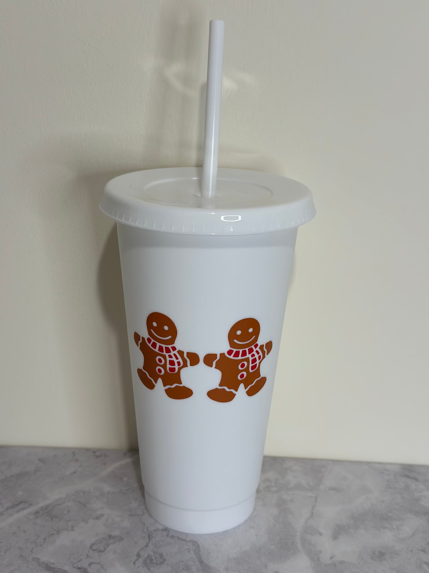 Customised Cold cup with straw